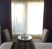 Oasis Inn & Suites hotel detail image 4