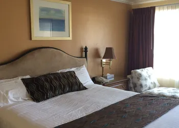 Oasis Inn & Suites hotel thumbnail 7