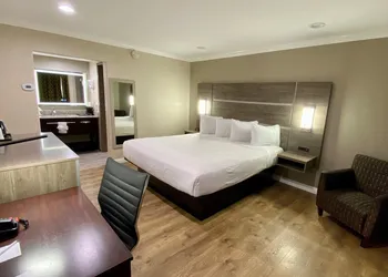 SureStay Hotel by Best Western Santa Cruz hotel thumbnail 7