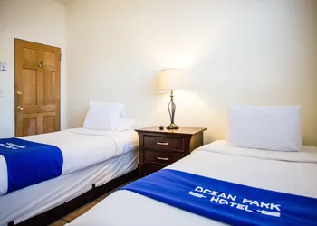 Ocean Park Hotel hotel thumbnail 4