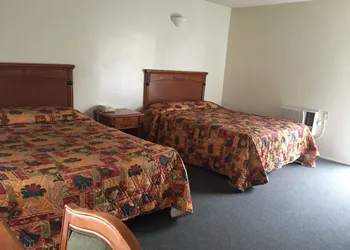 Golden Hills Motel hotel thumbnail 2