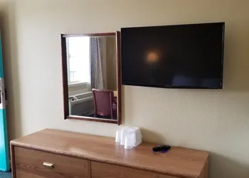 Echo Lodge hotel thumbnail 4