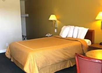 Echo Lodge hotel thumbnail 7