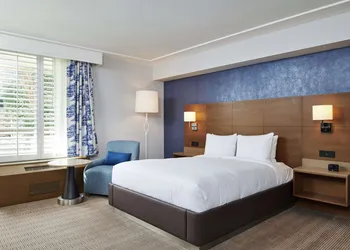 DoubleTree by Hilton Torrance - South Bay hotel thumbnail 3