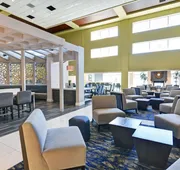 Embassy Suites by Hilton Valencia hotel detail image 4