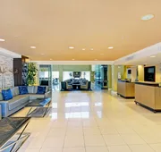 Embassy Suites by Hilton Valencia hotel detail image 5