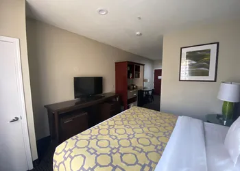 Baymont by Wyndham Colorado Springs hotel thumbnail 7