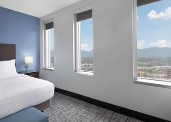 Homewood Suites by Hilton Denver Downtown-Convention Center hotel thumbnail 3