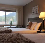 Alpine Trail Ridge Inn hotel detail image 3