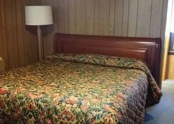 Hotel Blue Top Inn hotel thumbnail 2