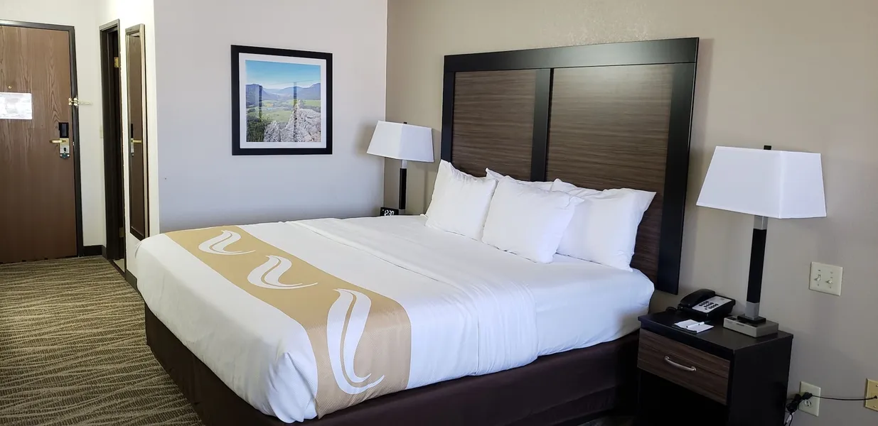 Quality Inn & Suites South Fork - Wolf Creek hotel detail image 6