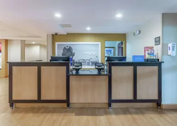 Hampton Inn Groton hotel thumbnail 2