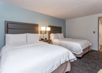 Hampton Inn Groton hotel thumbnail 7