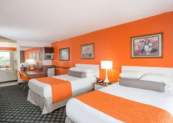 Howard Johnson by Wyndham Clearwater / Dunedin hotel thumbnail 8