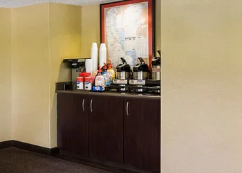 Red Roof Inn PLUS+ Wilmington - Newark hotel thumbnail 6