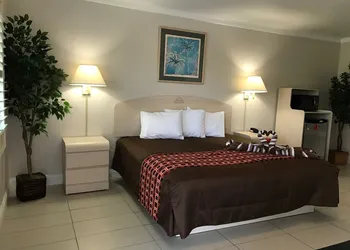 Apollo Inn Motel hotel thumbnail 8