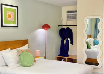 Gainesville Lodge hotel thumbnail 8