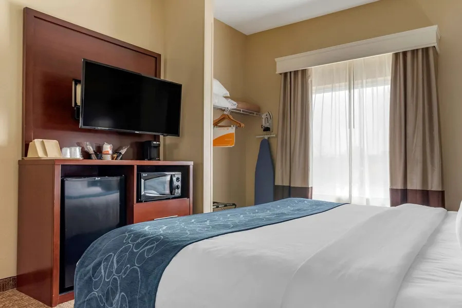 Comfort Suites Niceville Near Elgin Air Force Base hotel detail image 6