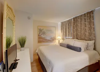 Tropic Isle Beach Resort hotel thumbnail 3