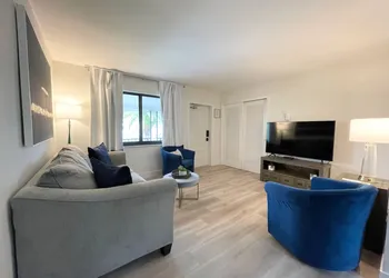 Tropic Isle Beach Resort hotel thumbnail 6