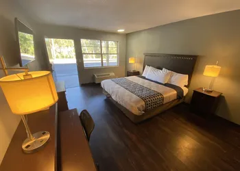 Americas Best Value Inn Gainesville hotel thumbnail 7