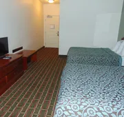 Days Inn by Wyndham Pentwater hotel detail image 5