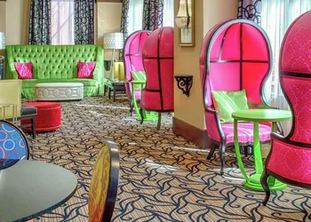 Staypineapple, The Maxwell Hotel, Seattle Center Seattle hotel thumbnail 3