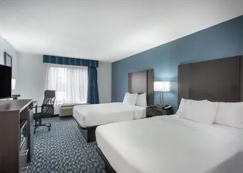 Clarion Pointe hotel thumbnail 6