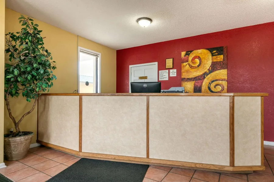 Econo Lodge Jonesboro hotel detail image 2