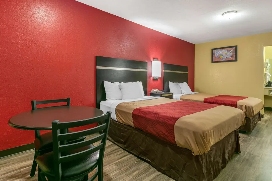 Econo Lodge Jonesboro hotel detail image 6