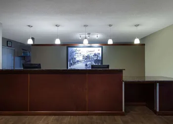 Super 8 by Wyndham Cromwell/Middletown hotel thumbnail 4