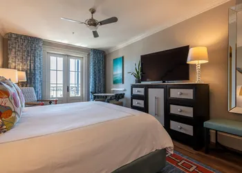 The Pearl Hotel hotel thumbnail 5