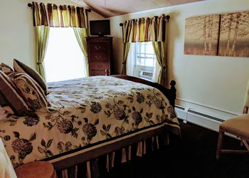 Allegiance Bed and Breakfast hotel thumbnail 6