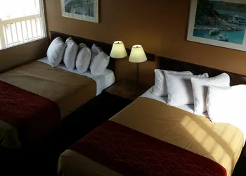 The Palms On Ocean hotel thumbnail 3