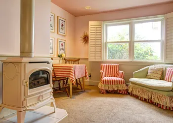 Country Cottage of Langley hotel thumbnail 5