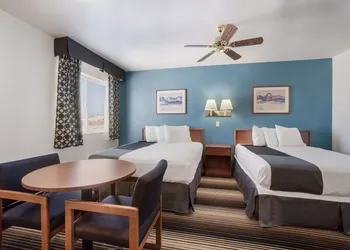 Americas Best Value Inn Green River hotel thumbnail 5