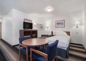 Americas Best Value Inn Green River hotel thumbnail 6
