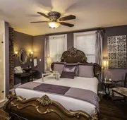 Carriage Way Inn hotel detail image 4