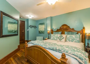 Carriage Way Inn hotel thumbnail 8