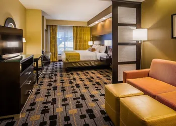 Best Western Plus University Inn hotel thumbnail 2