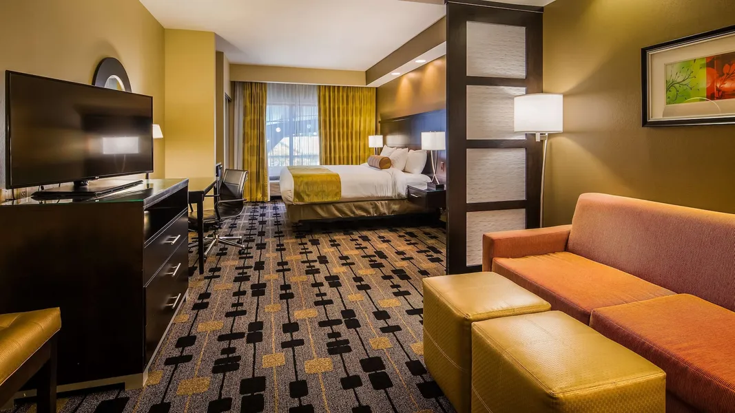 Best Western Plus University Inn hotel detail image 2