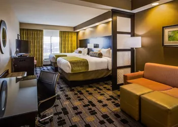 Best Western Plus University Inn hotel thumbnail 3