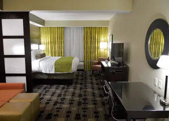 Best Western Plus University Inn hotel thumbnail 6