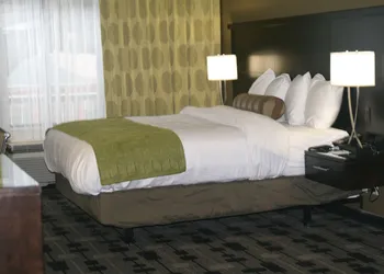 Best Western Plus University Inn hotel thumbnail 7