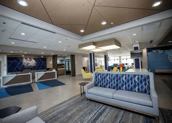 Holiday Inn Express & Suites Tampa Stadium – Airport Area by IHG hotel thumbnail 2