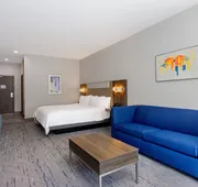 Holiday Inn Express & Suites Tampa Stadium – Airport Area by IHG hotel detail image 7