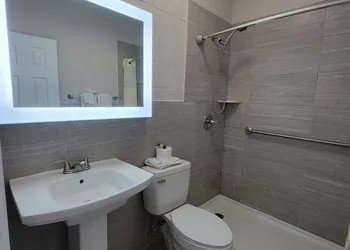 Budget Inn Winter Haven hotel thumbnail 7