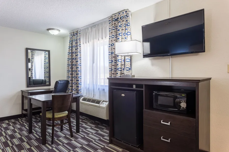 Quality Inn Farmington hotel detail image 6