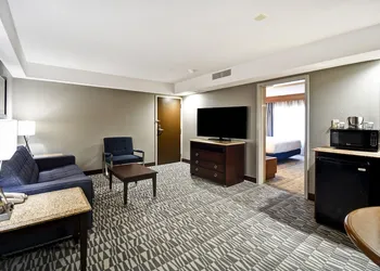 DoubleTree by Hilton Hotel Augusta hotel thumbnail 8