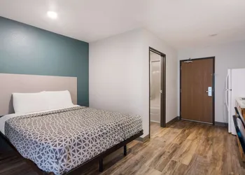 WoodSpring Suites Augusta Riverwatch hotel thumbnail 8